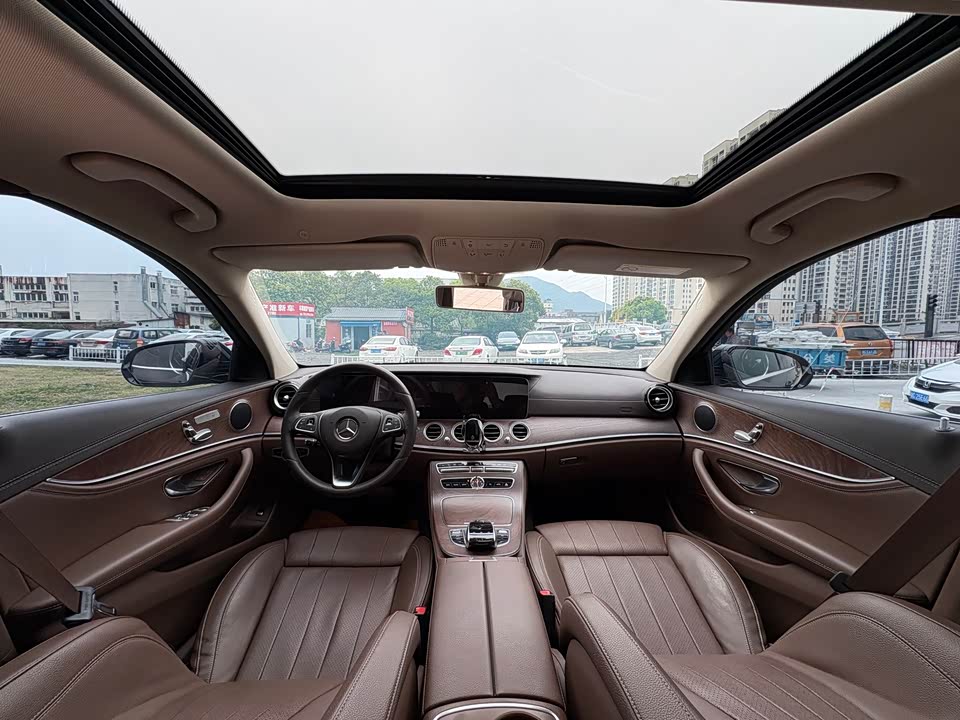 Mercedes-Benz E-class Mercedes-Benz E-class