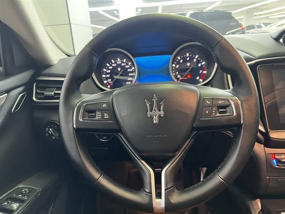 Maserati Ghibli Maserati Ghibli