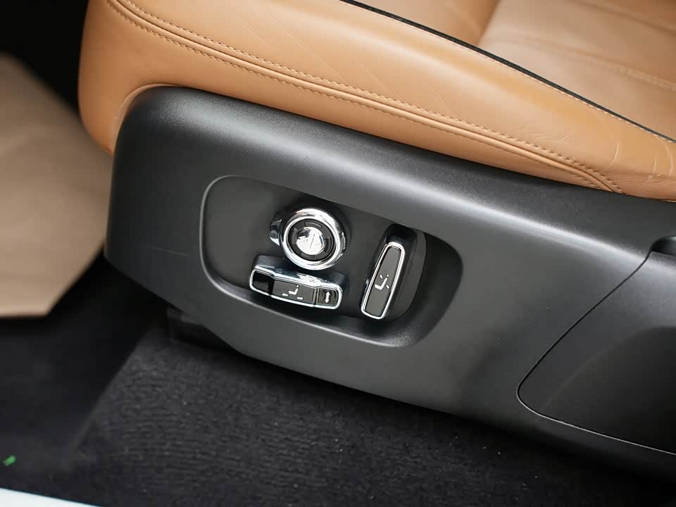 Land Rover Range Rover Sport Land Rover Range Rover Sport