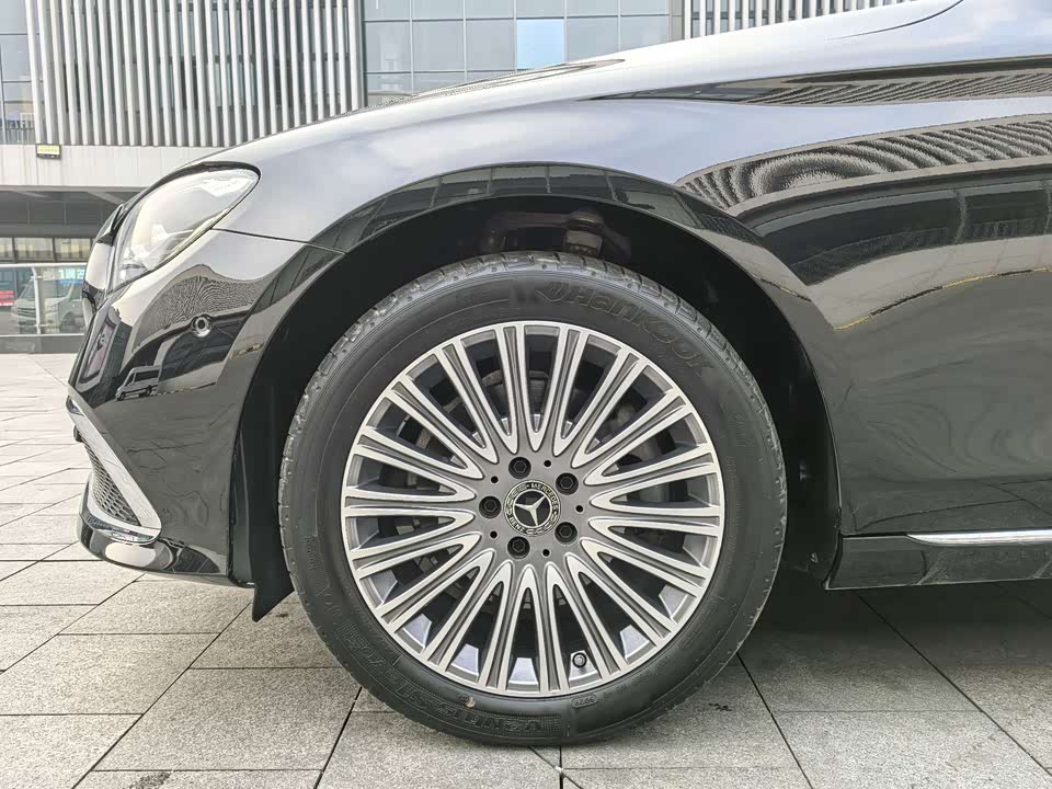 Mercedes-Benz E-class Mercedes-Benz E-class