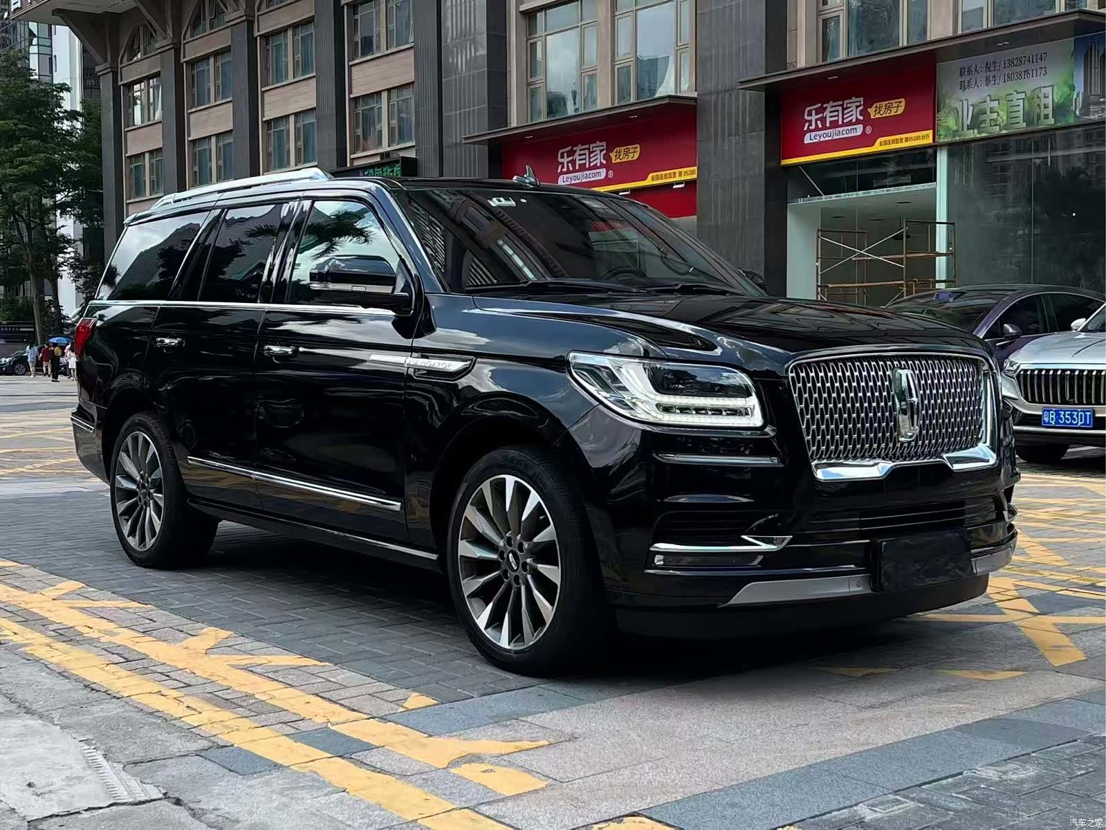 Lincoln Navigator, 2019 3