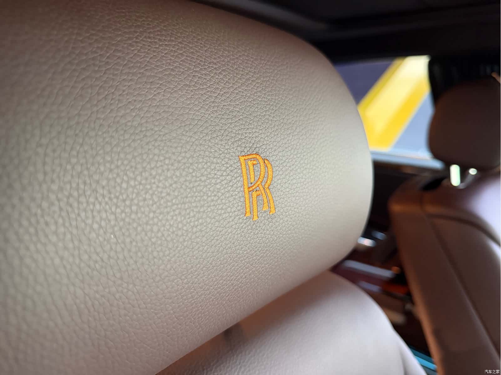 Rolls-Royce Ghost, 2016 20