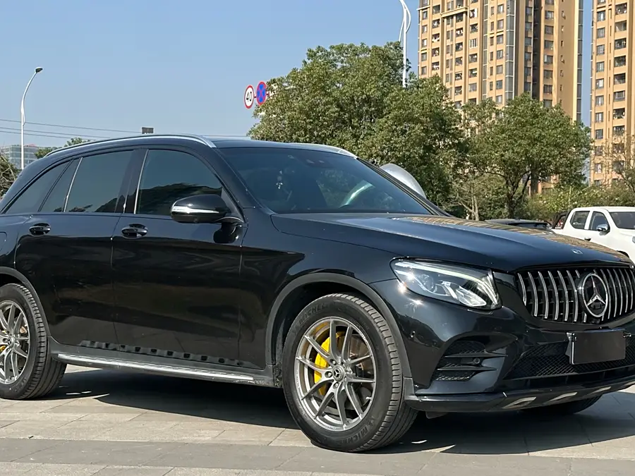 Mercedes Benz GLC