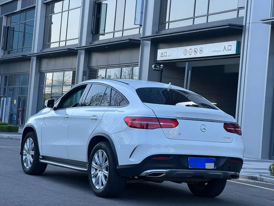 Mercedes-Benz GLE coupe