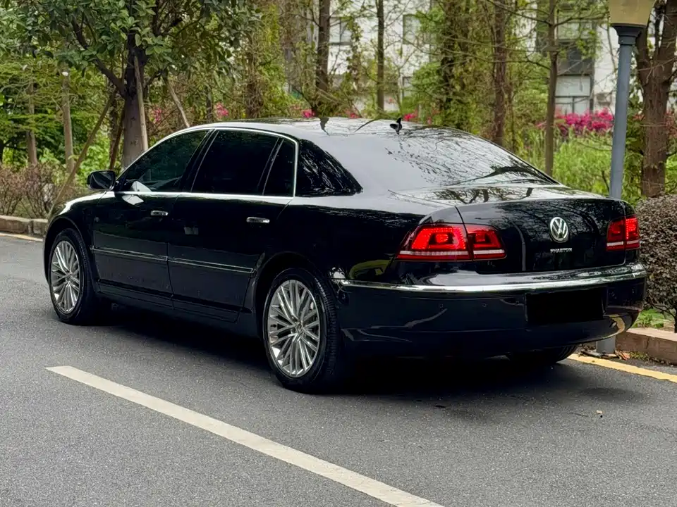 Volkswagen Phaeton