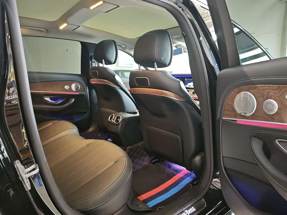 Mercedes-Benz E-class Mercedes-Benz E-class