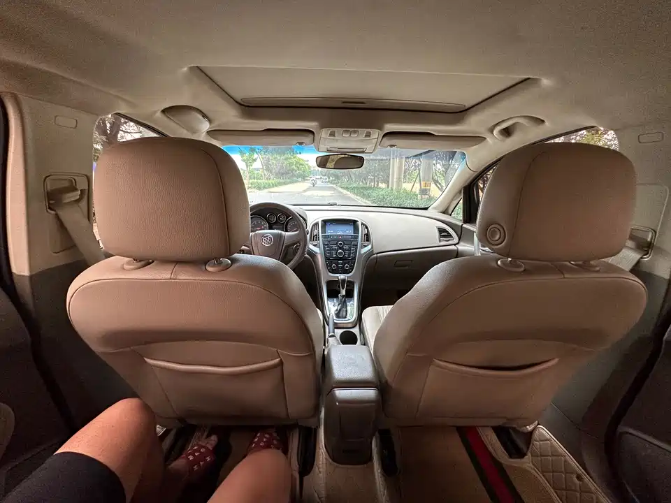 Buick Yinglang Buick Yinglang
