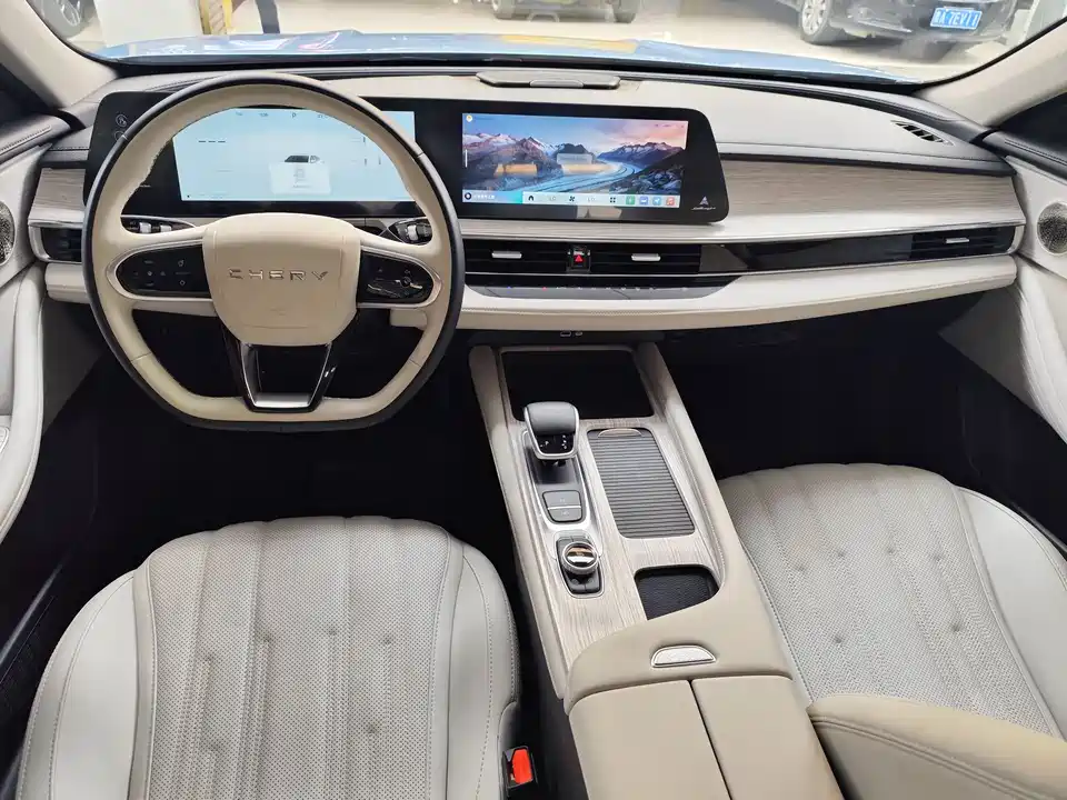 Chery Fulwin Fengyun A8