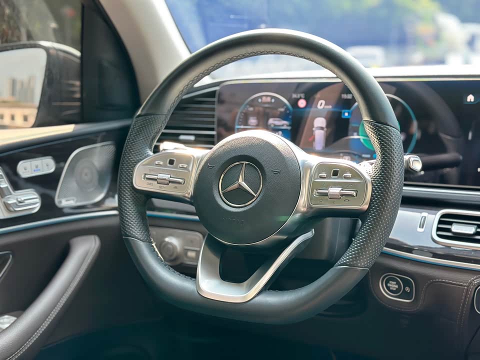 Mercedes-Benz GLS Mercedes-Benz GLS