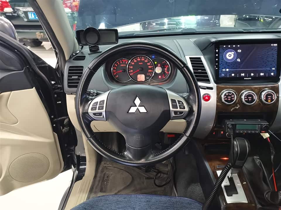 Mitsubishi Pajero Jinchang Mitsubishi Pajero Jinchang