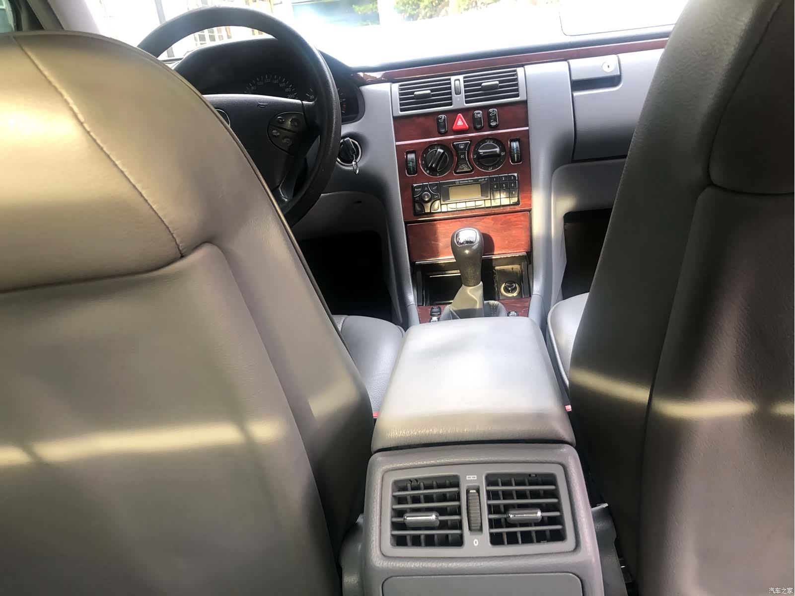 Mercedes-Benz E-Class, 1999 19