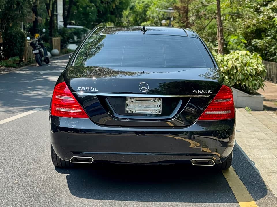 Mercedes-Benz S-class Mercedes-Benz S-class