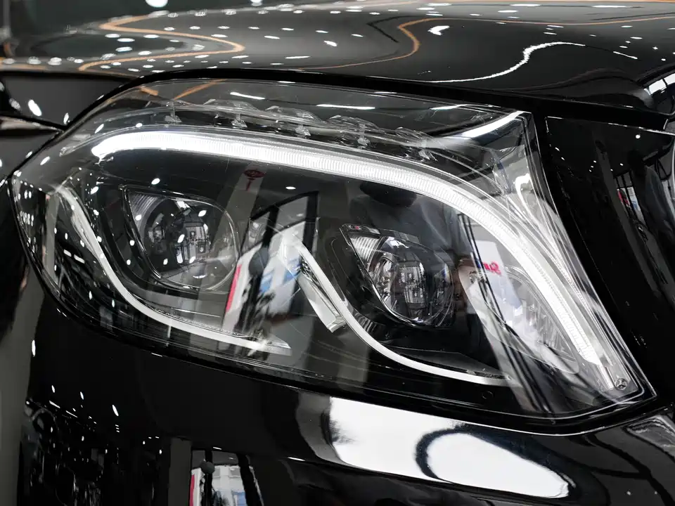 Mercedes-Benz GLS Mercedes-Benz GLS