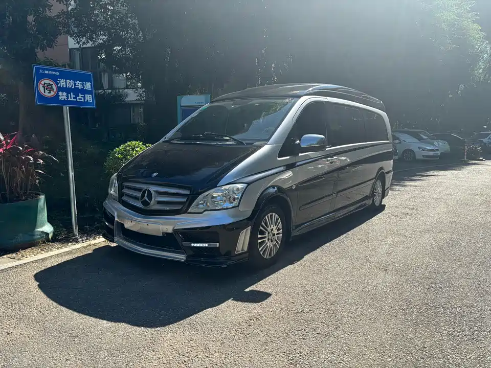 Mercedes-Benz Vito