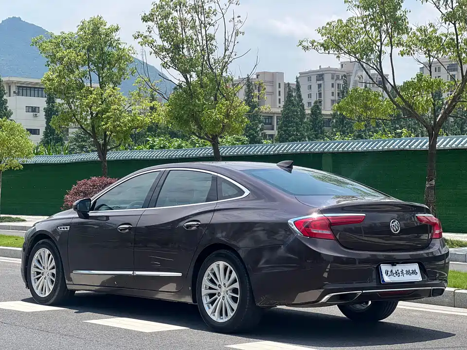 Buick Lacrosse