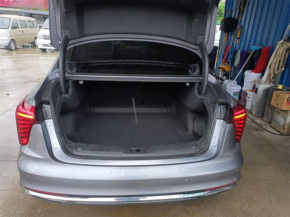 Hongqi H5 Hongqi H5