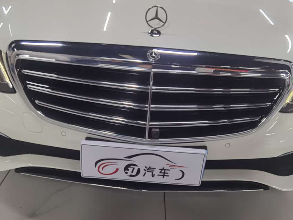 Mercedes-Benz E-class Mercedes-Benz E-class
