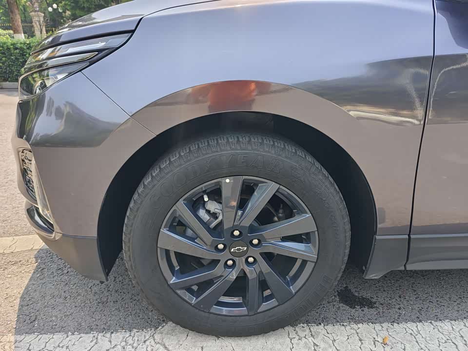 Chevrolet Explorer