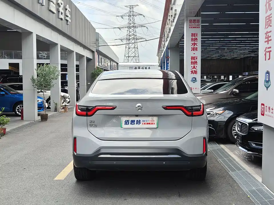 NIO EC6