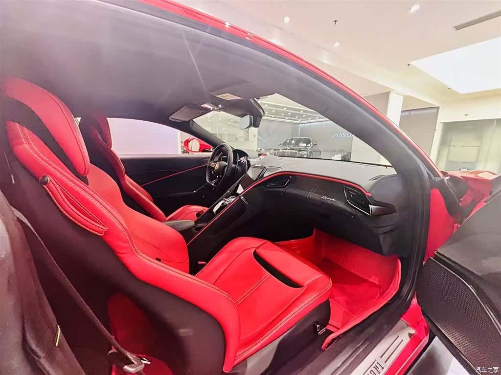 Ferrari Roma, 2021 6