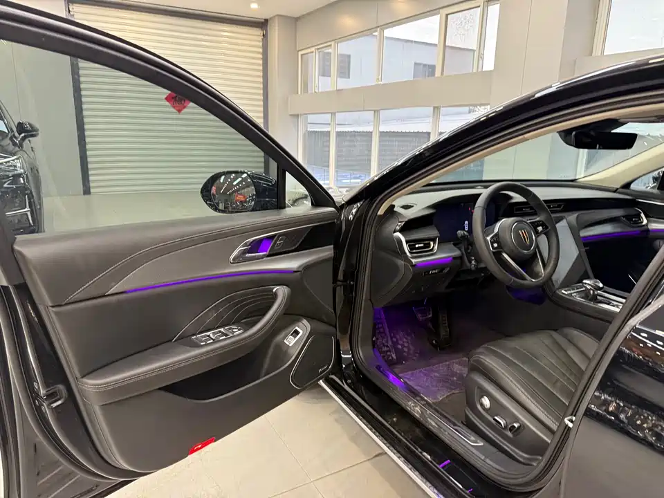 Hongqi H5