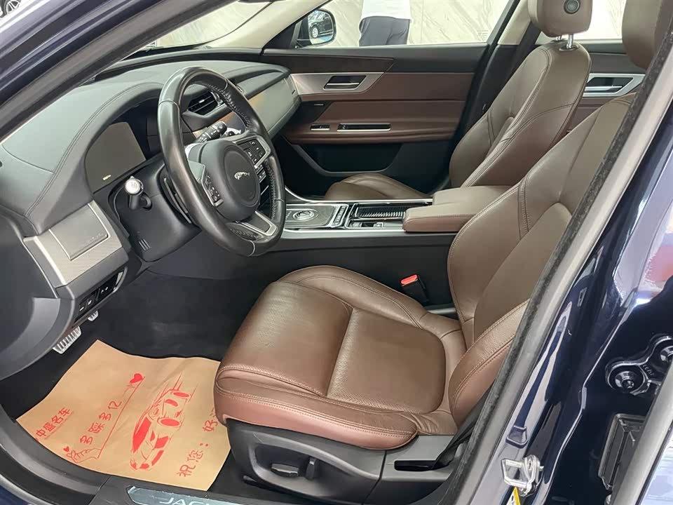 Jaguar XFL Jaguar XFL