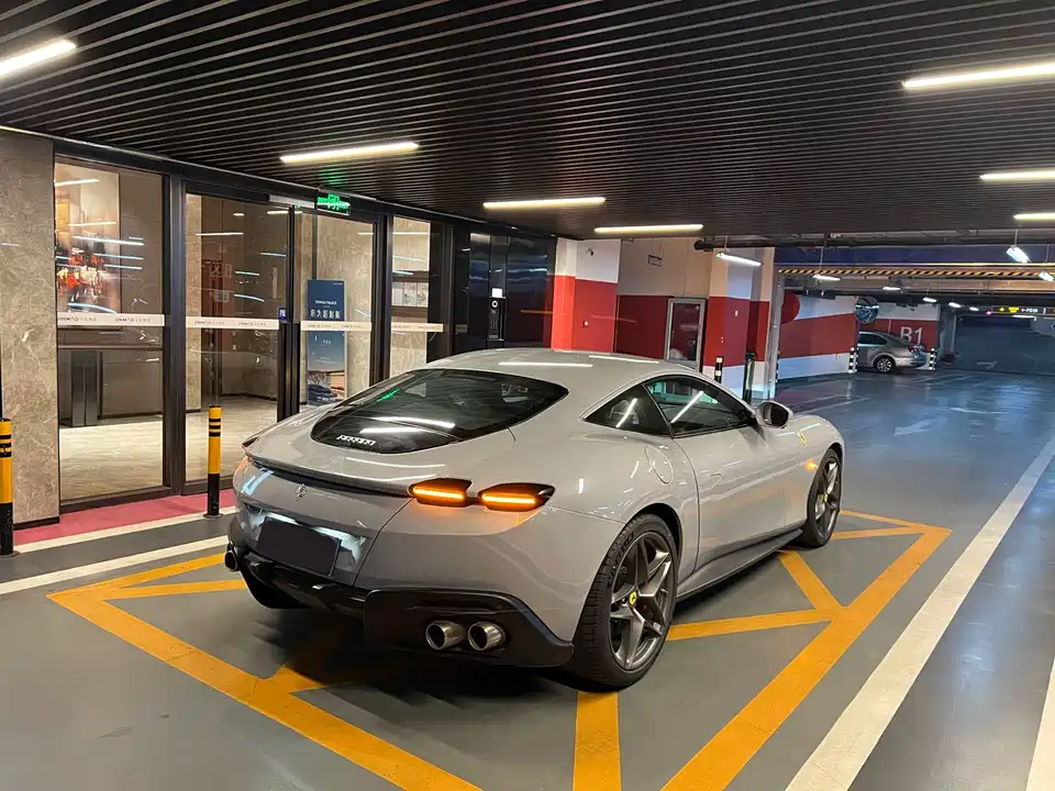 Ferrari Roma