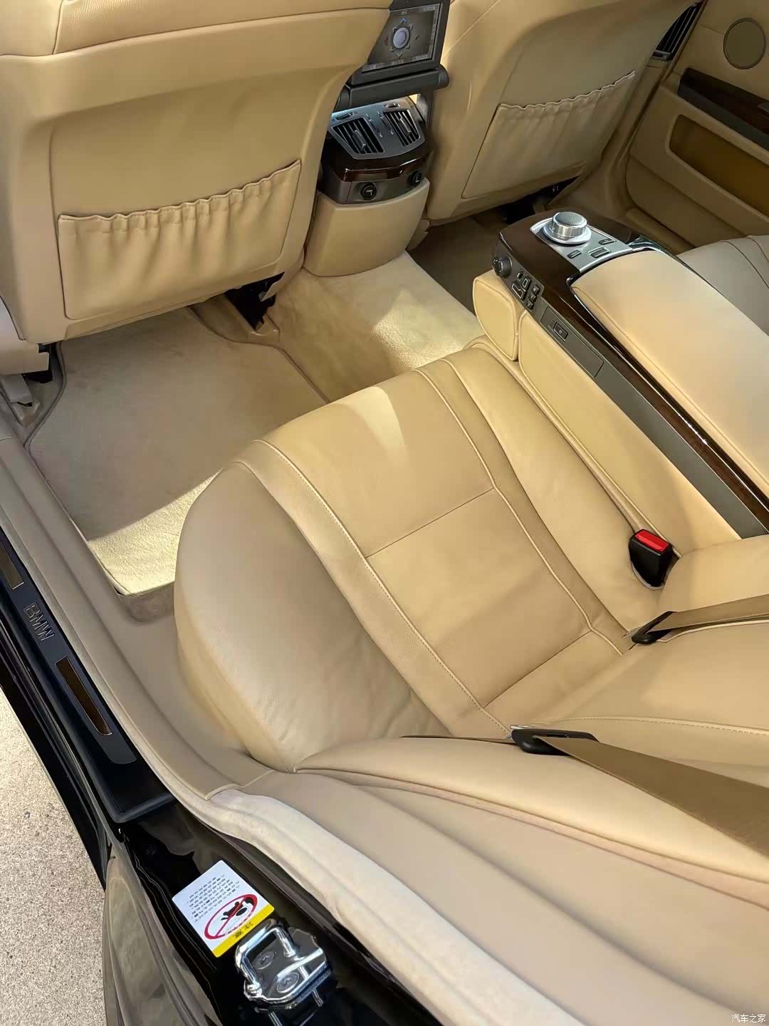 BMW 7 Series, 2009 41