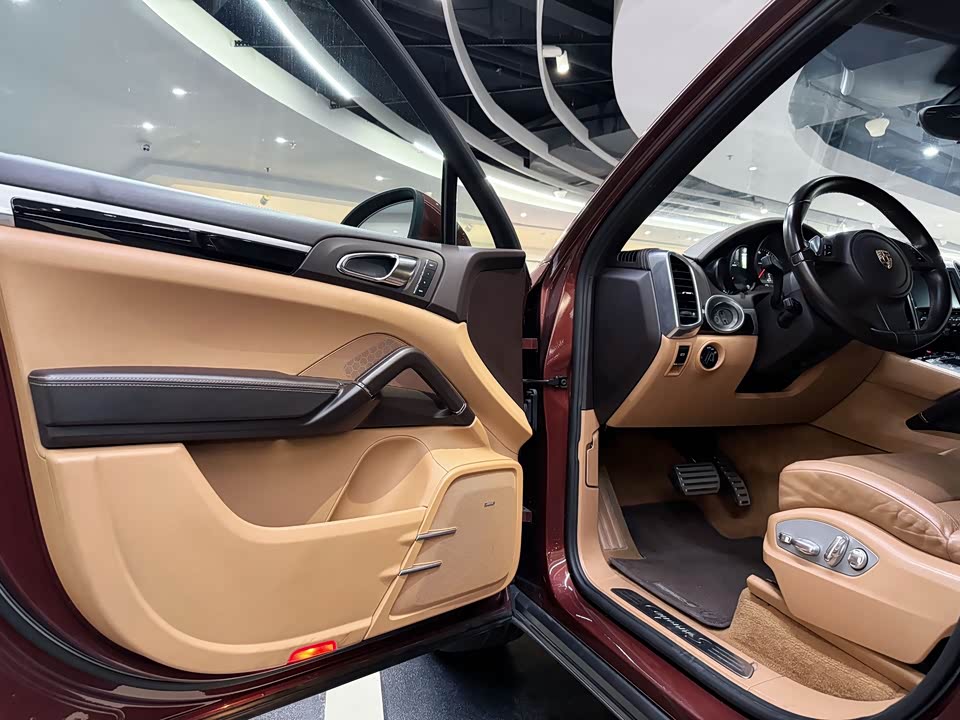Porsche Cayenne Porsche Cayenne