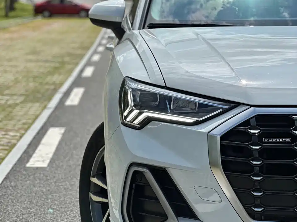 Audi Q3 Audi Q3
