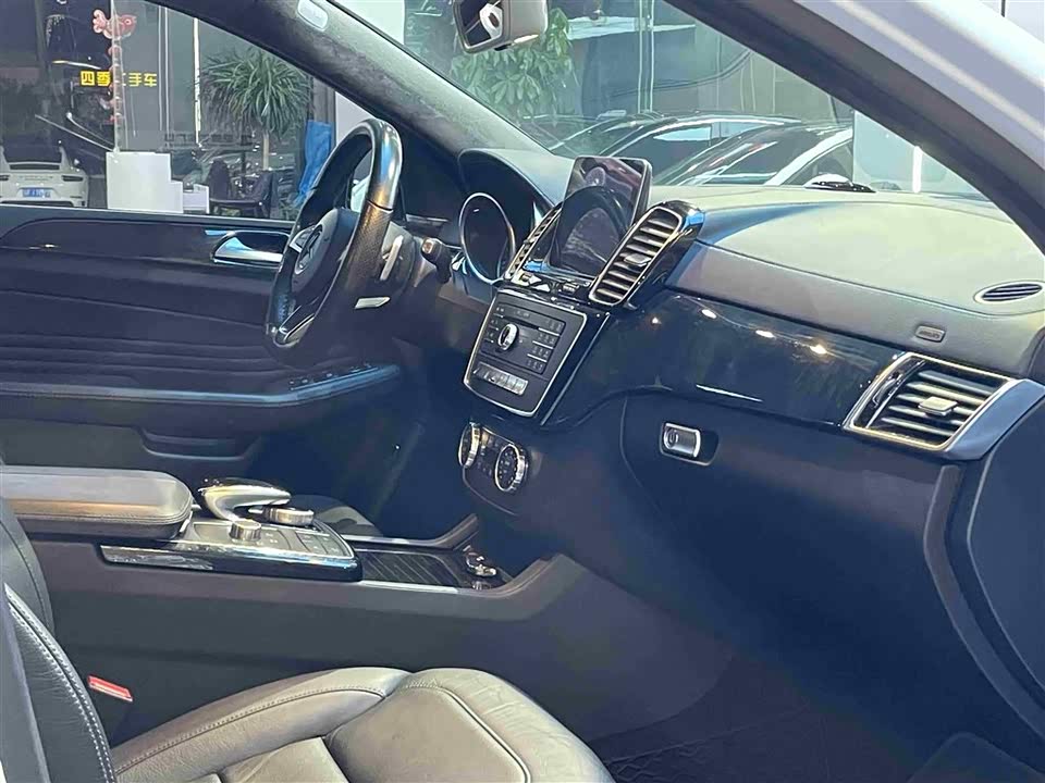 Mercedes-Benz GLE Coupe AMG Mercedes-Benz GLE Coupe AMG