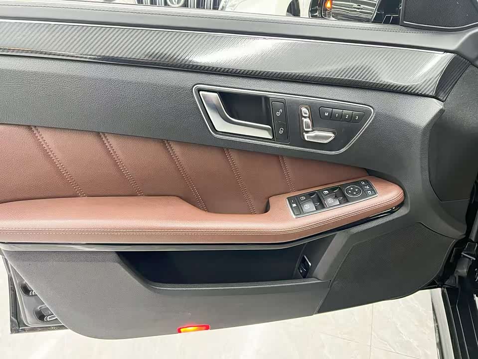 Mercedes-Benz E-class Mercedes-Benz E-class