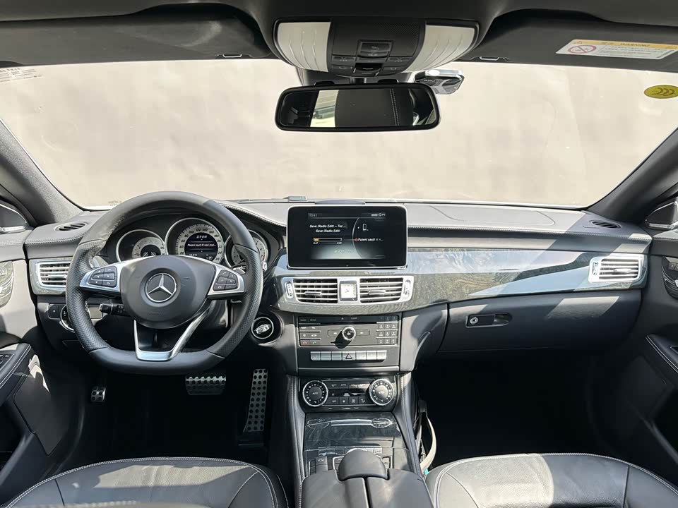 Mercedes-Benz CLS Mercedes-Benz CLS