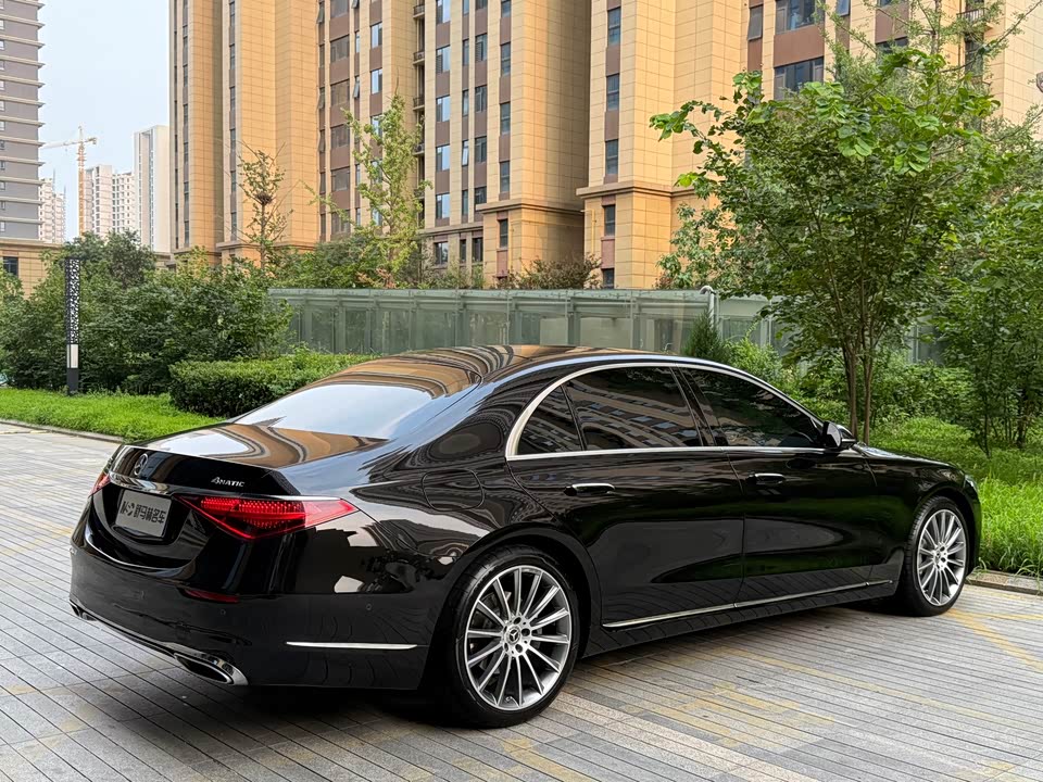 Mercedes-Benz S-class Mercedes-Benz S-class