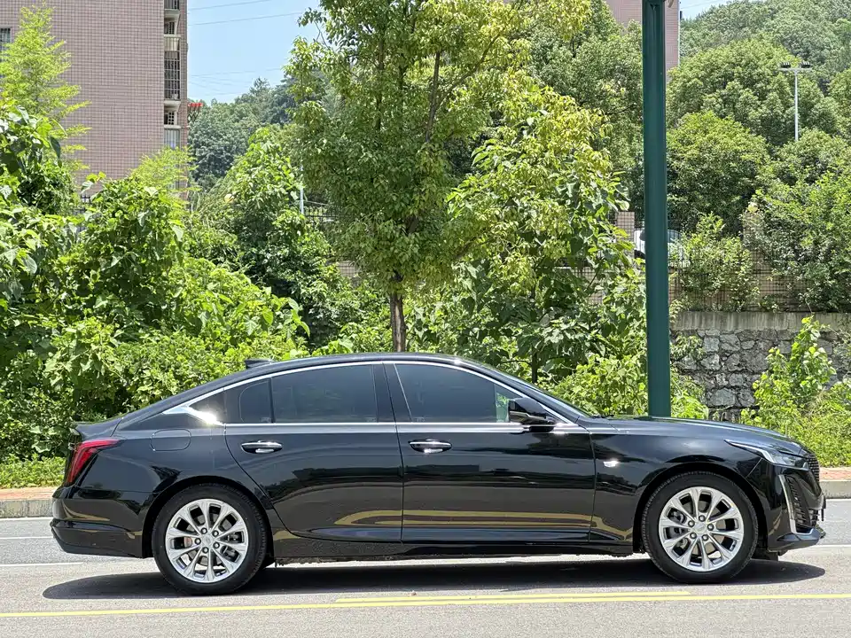 Cadillac CT5