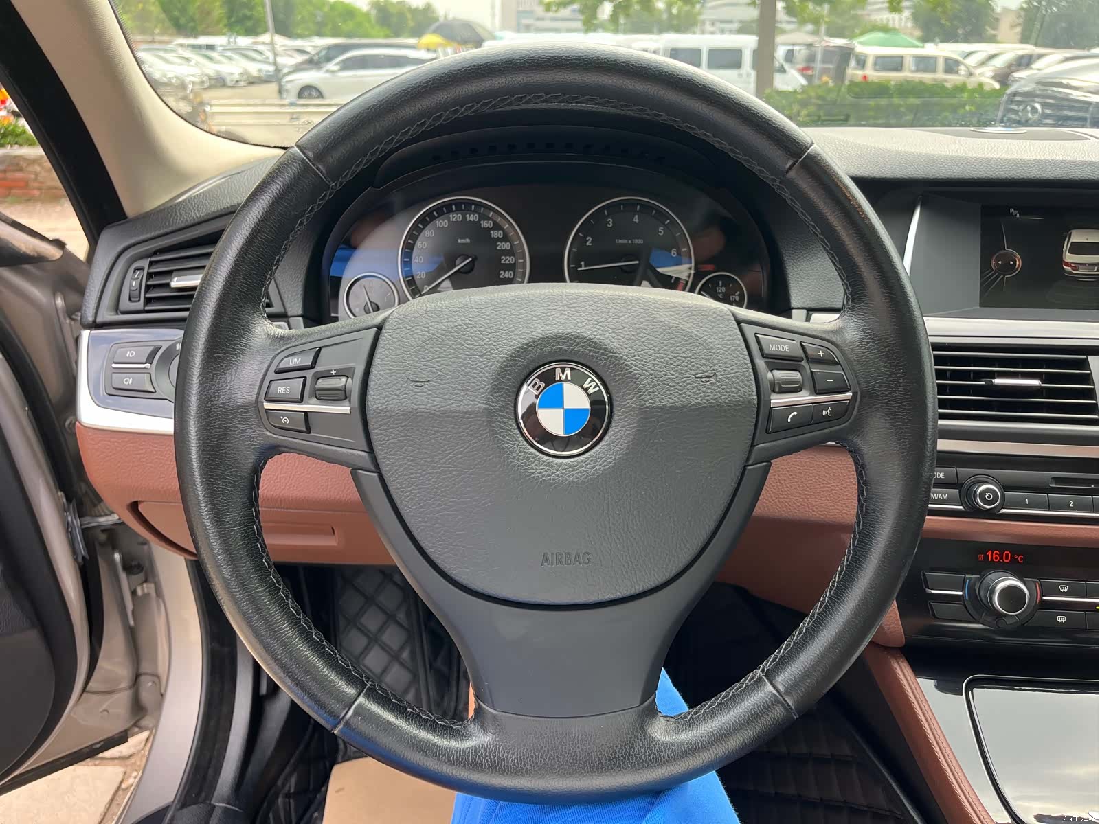 BMW 5 Series, 2016 25