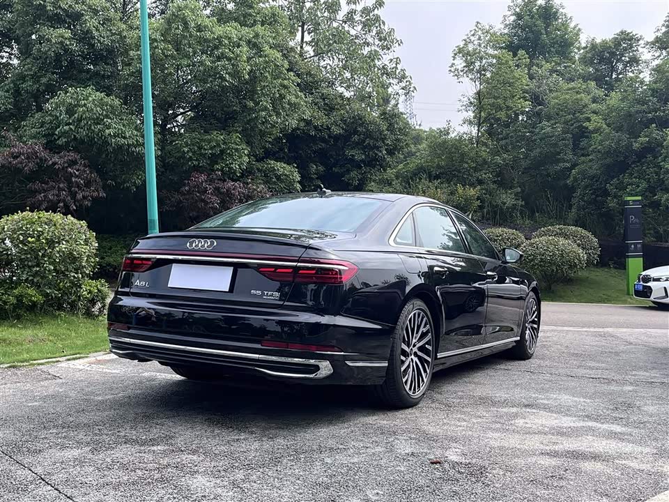 Audi A8 Audi A8
