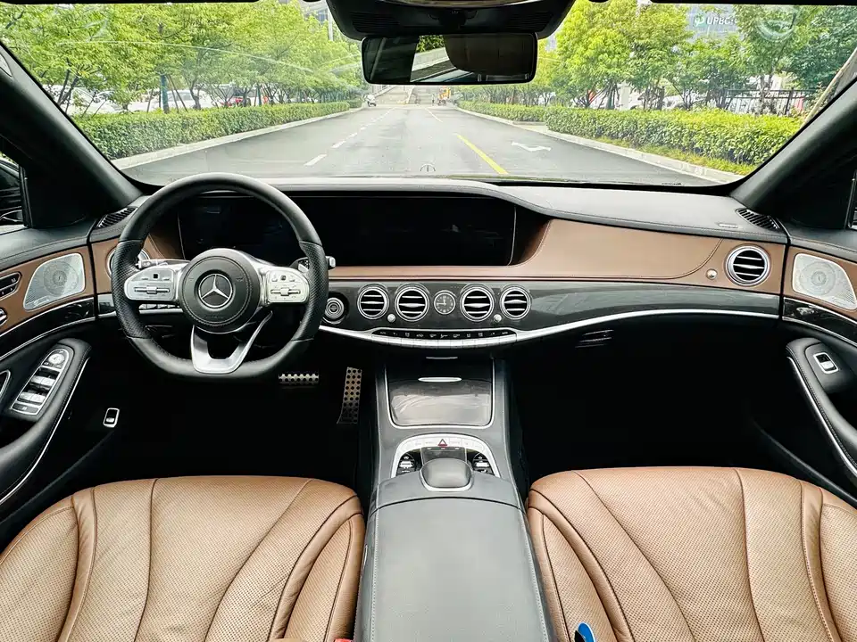 Mercedes-Benz S-class Mercedes-Benz S-class