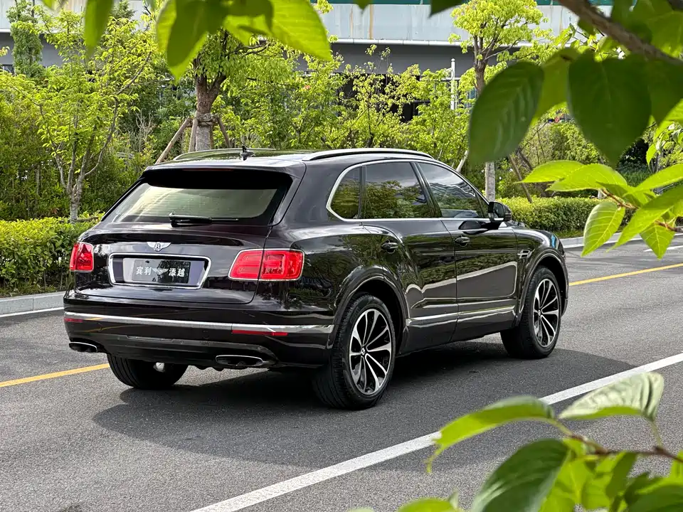 Bentley Tim Yue Bentley Tim Yue