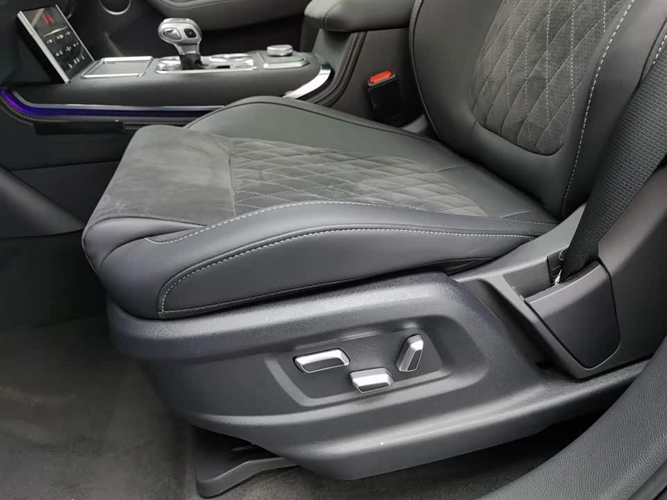 Hongqi HS7 Hongqi HS7