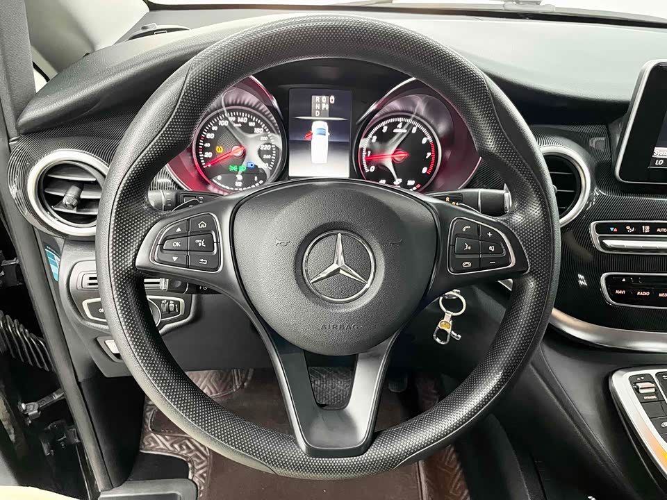 Mercedes-Benz V-class Mercedes-Benz V-class
