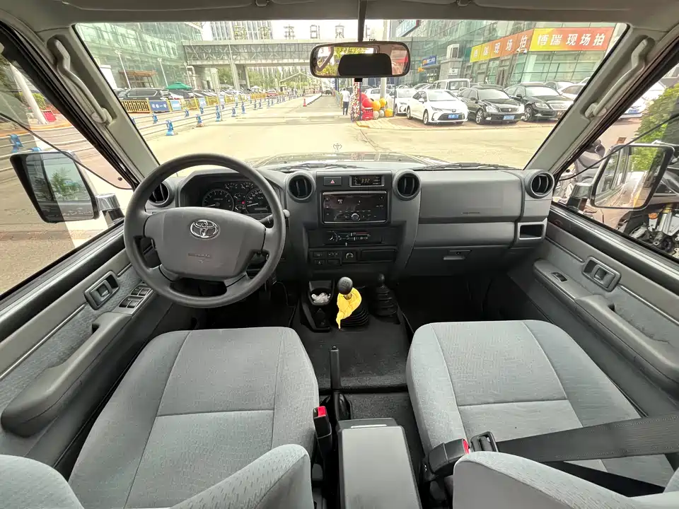 Toyota Land Cruiser Toyota Land Cruiser