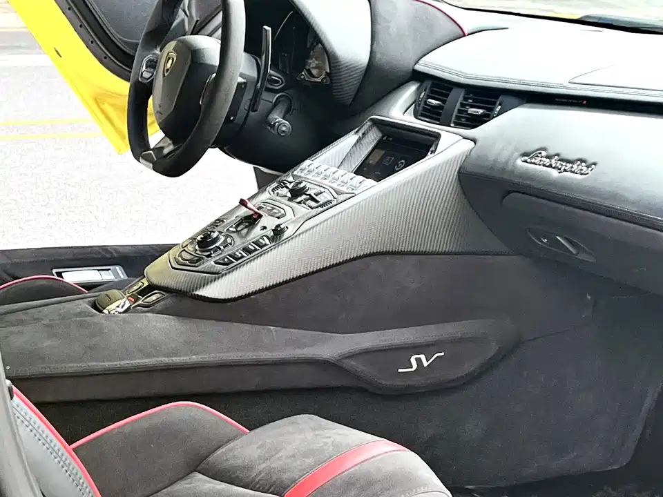 Lamborghini Aventador Lamborghini Aventador