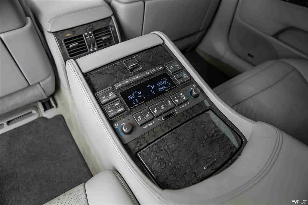 Lexus LS, 2008 20