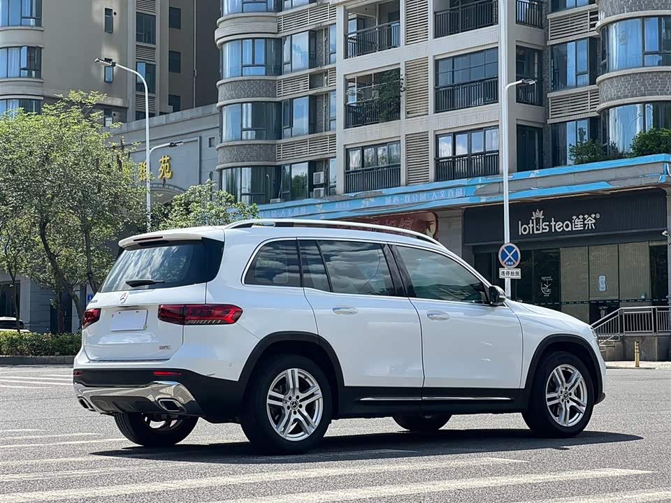 Mercedes-Benz GLB Mercedes-Benz GLB