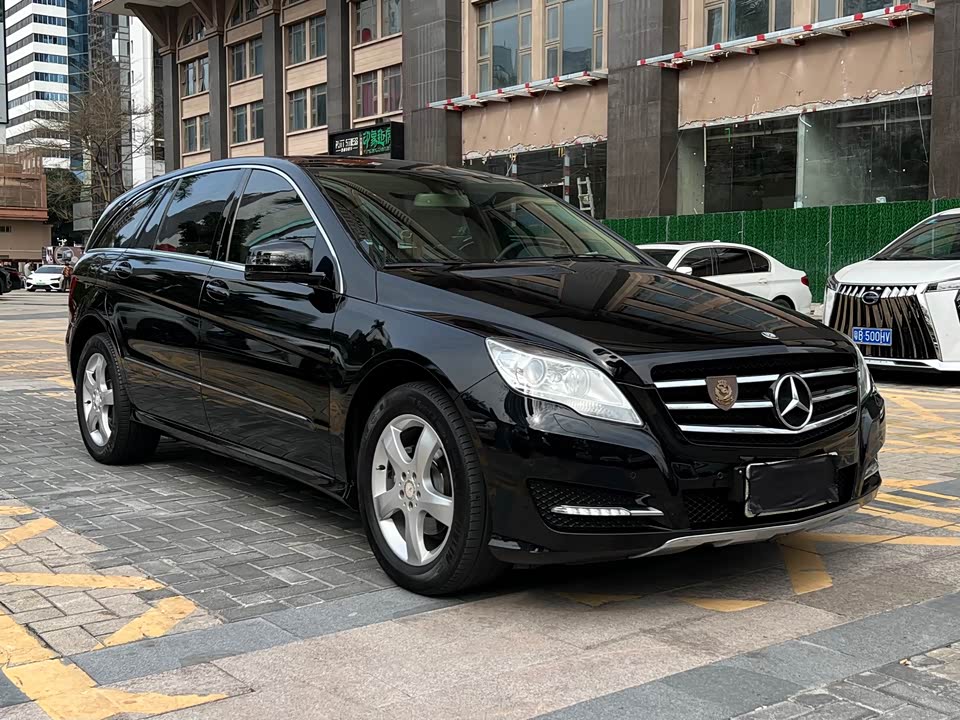Mercedes-Benz R-class