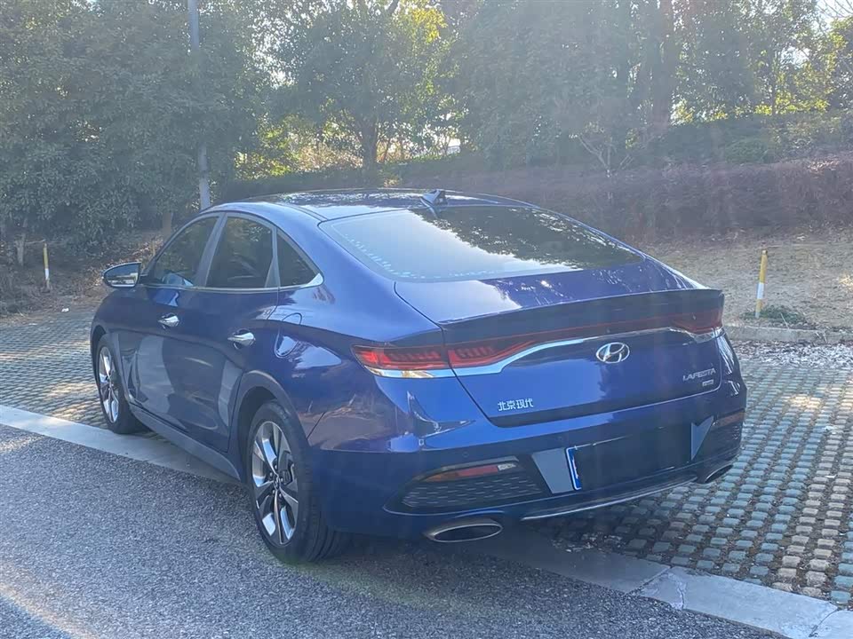 Hyundai Festa
