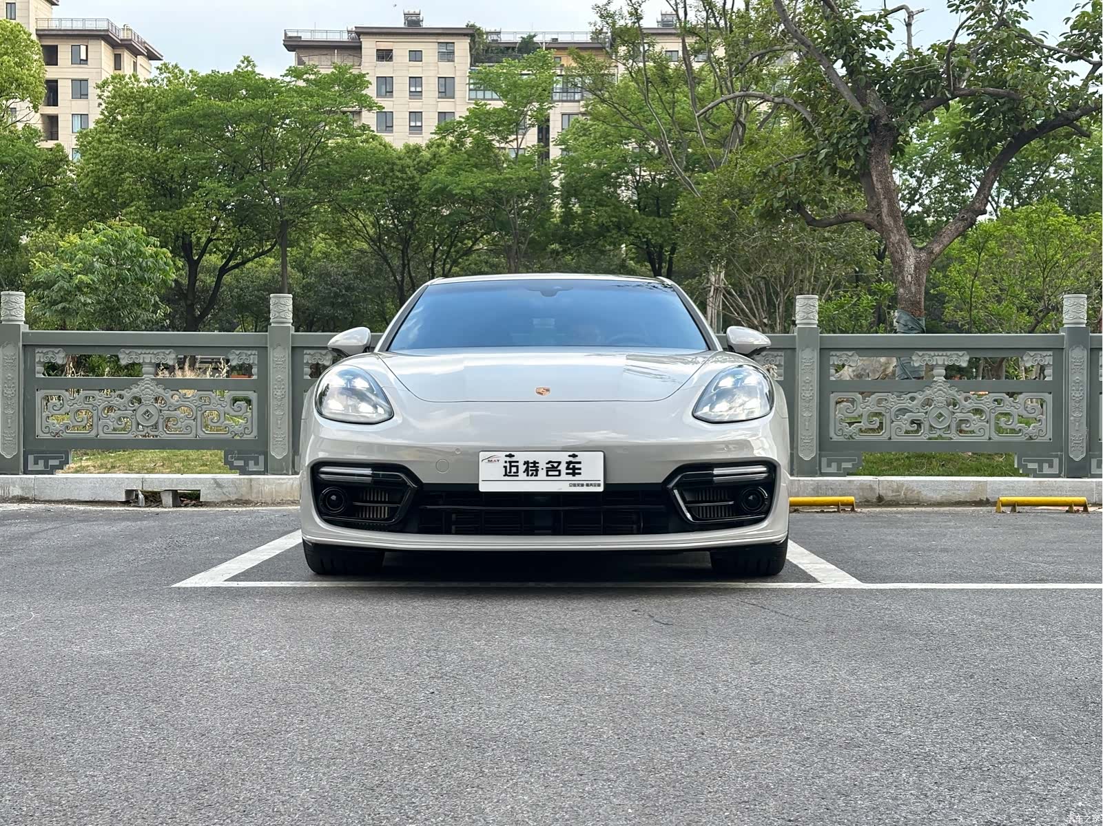 Porsche Panamera, 2022 3