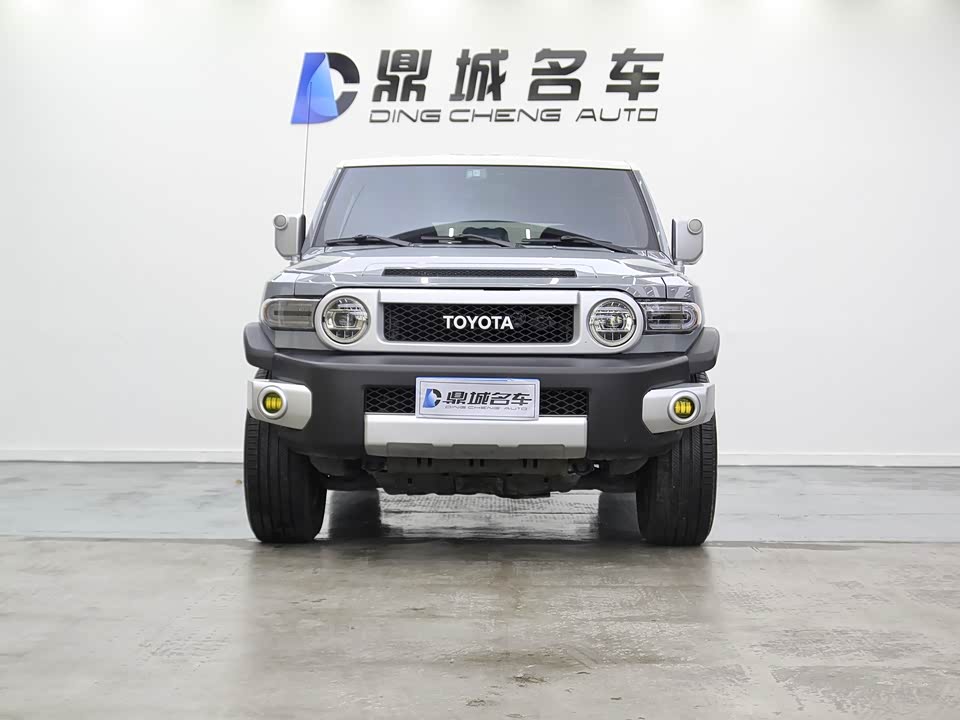 Toyota FJ Cool Luze Toyota FJ Cool Luze