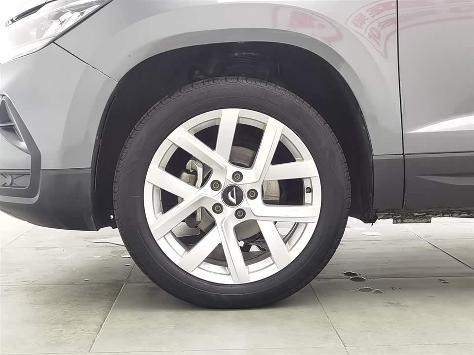Jetta VS5